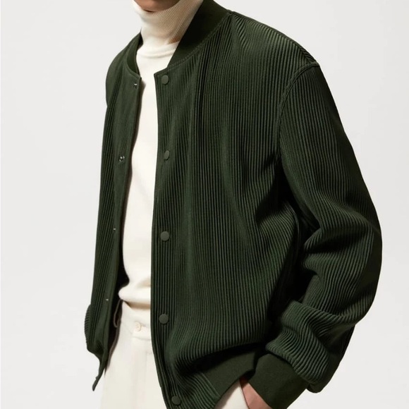 Zara PLEATED BOMBER JACKET - - Picture 5 of 10